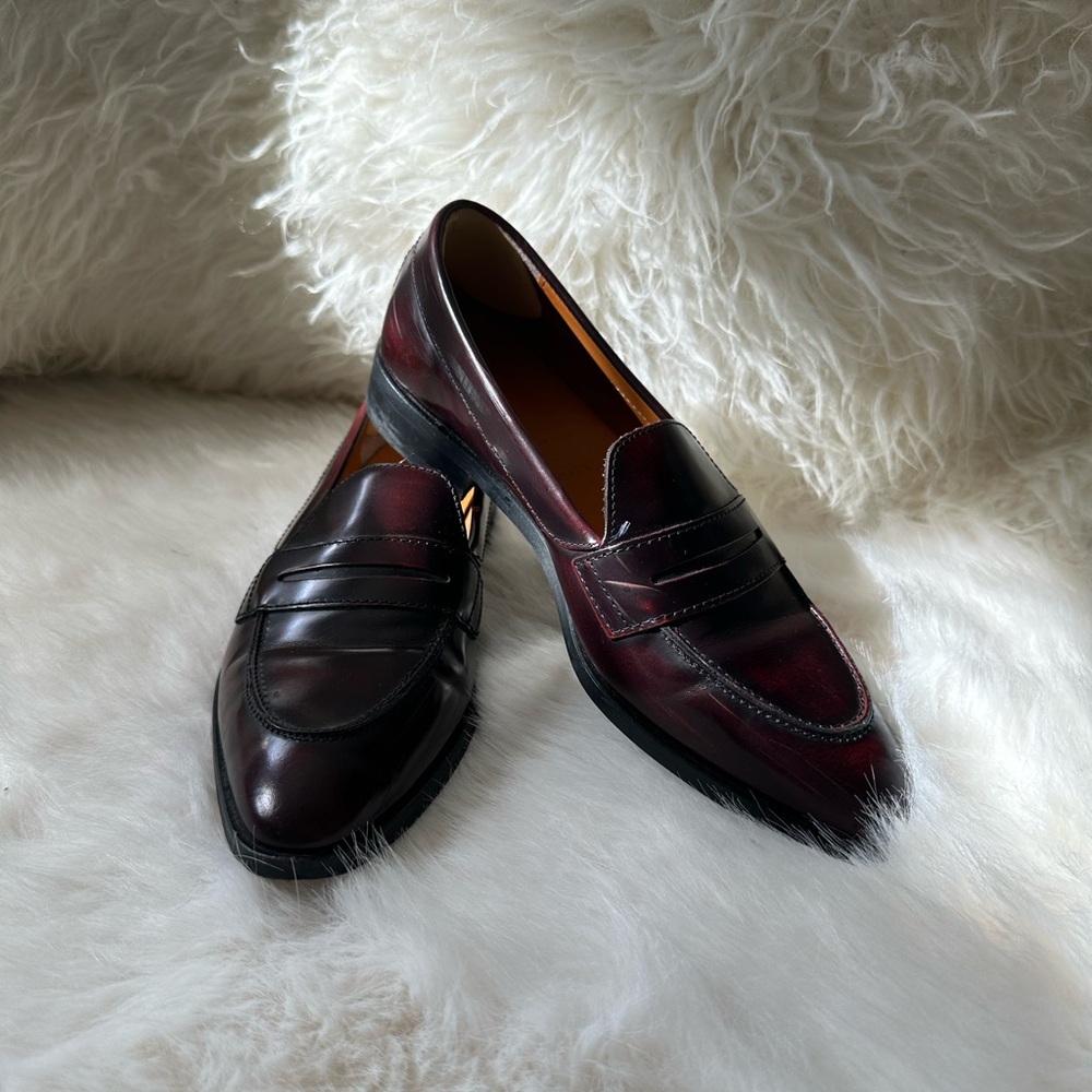Women’s Burgundy Loafers